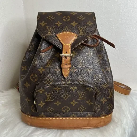 💯Authentic Louis Vuitton Monogram Backpack Small size🍀 - Picture 15 of 17